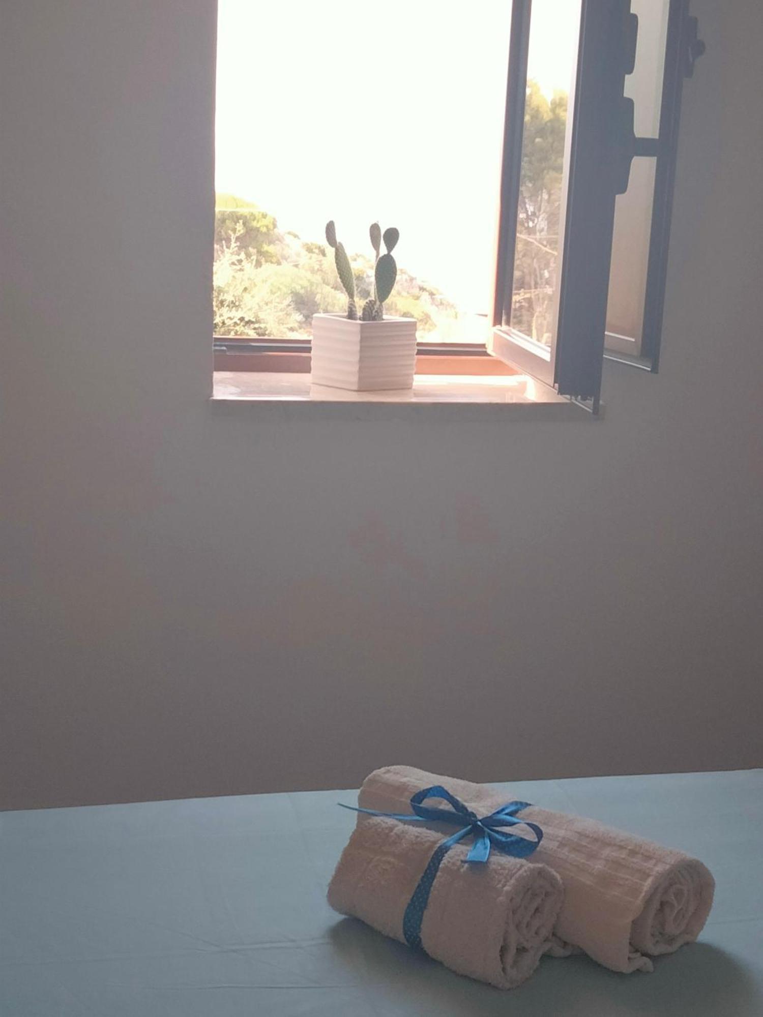 Hotel Cala Rossa Castellammare del Golfo Zimmer foto